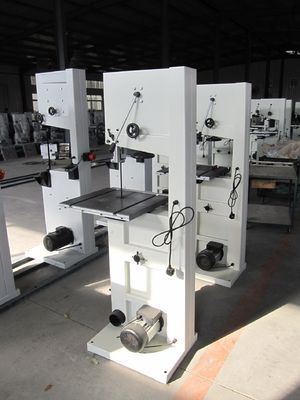 220V 밴드는 기계 ISO 3HP 수평 밴드를 줄이는 것 정확성을 봤는지 봤습니다