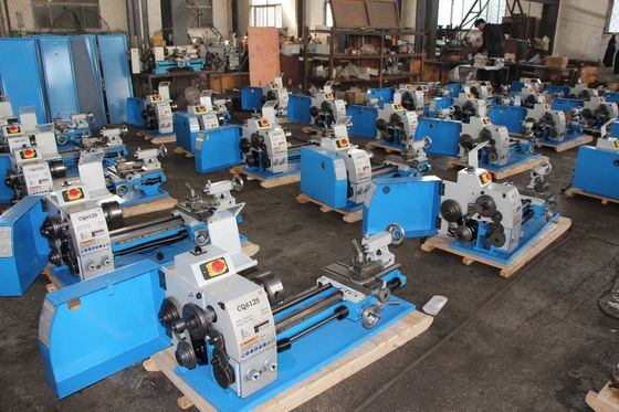 C6241 CNC 금속 선반 230V 이중벽 구조부 금속 탁상 선반